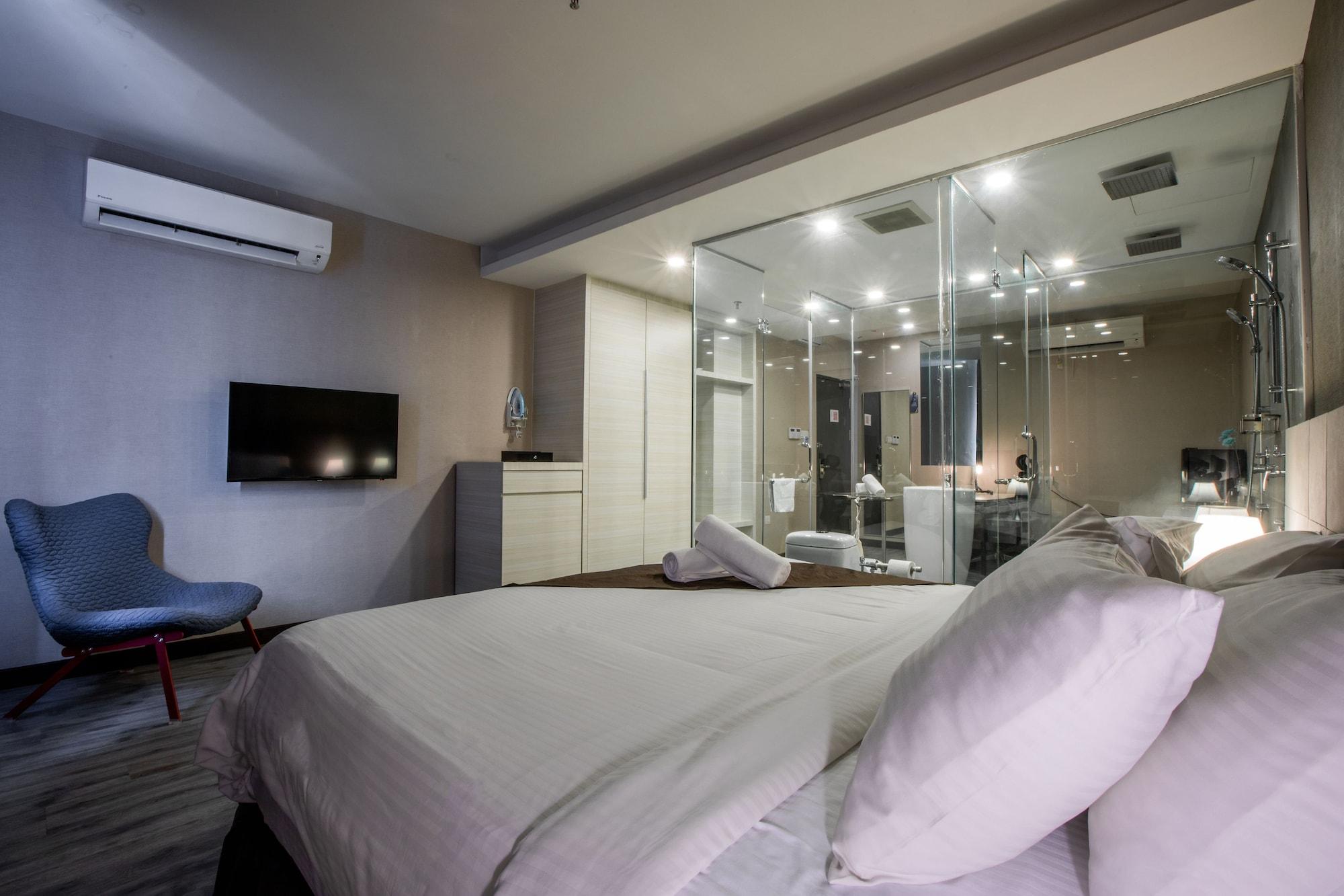 Hotel The Leverage Business